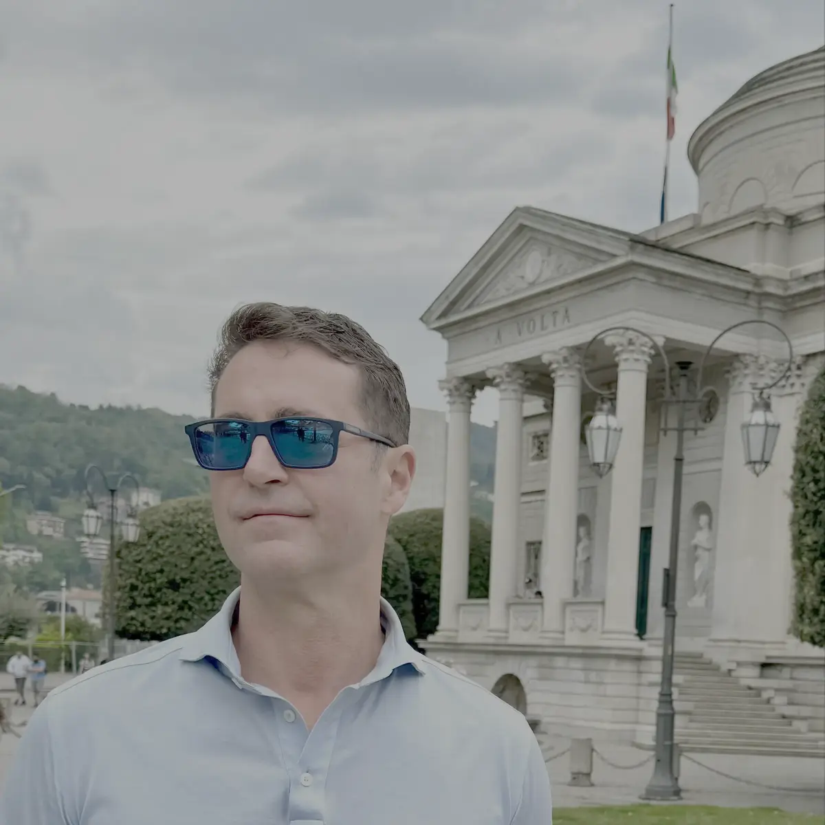 Discover Italy's hidden gems with Adam Clark in English